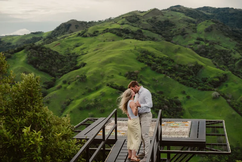Elopement, wedding photographer in costa rica. Joice Dahianna. La Fortuna, Monteverde12