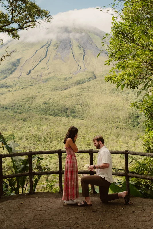 Elopement, wedding photographer in costa rica. Joice Dahianna. La Fortuna, Monteverde49