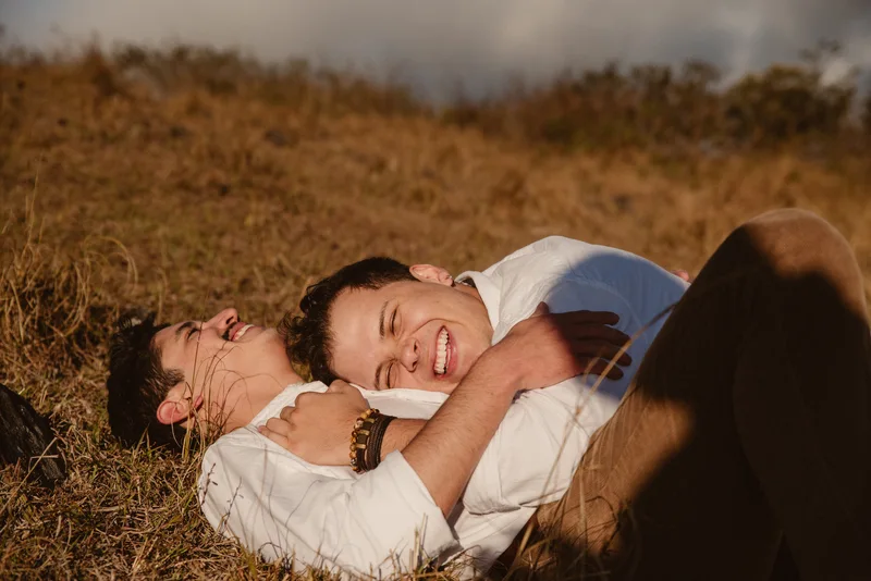 Costa Rica wedding & elopement photographer capturing an intimate embrace between newlyweds