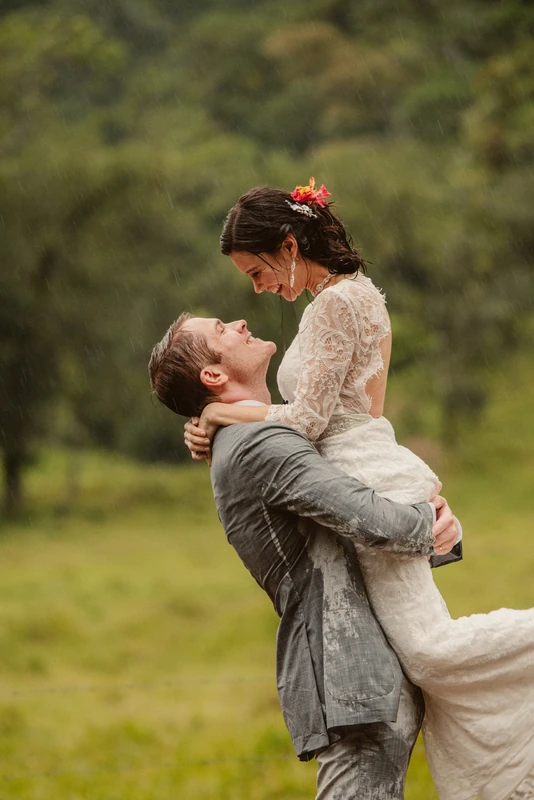 Elopement photographer in Costa Rica