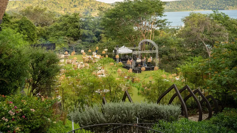 Wedding ceremony arch in El Jardín overlooking Bahía Culebra at Andaz Costa Rica Resort, Peninsula Papagayo